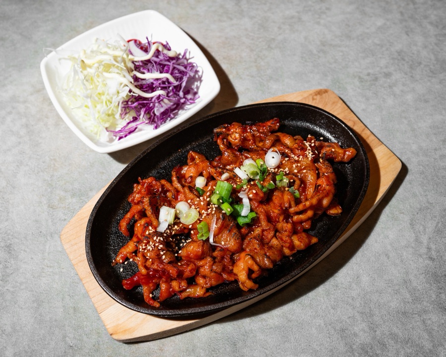 국물 닭발 Spicy Chicken Feet